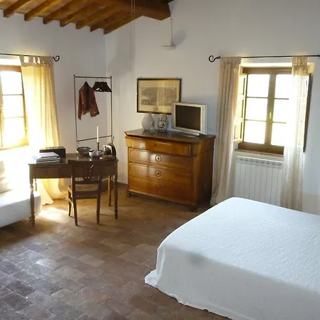 Bed & Breakfast Poggioba 4*