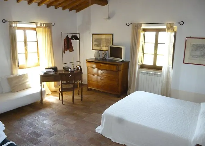 Bed & Breakfast Poggioba 4*